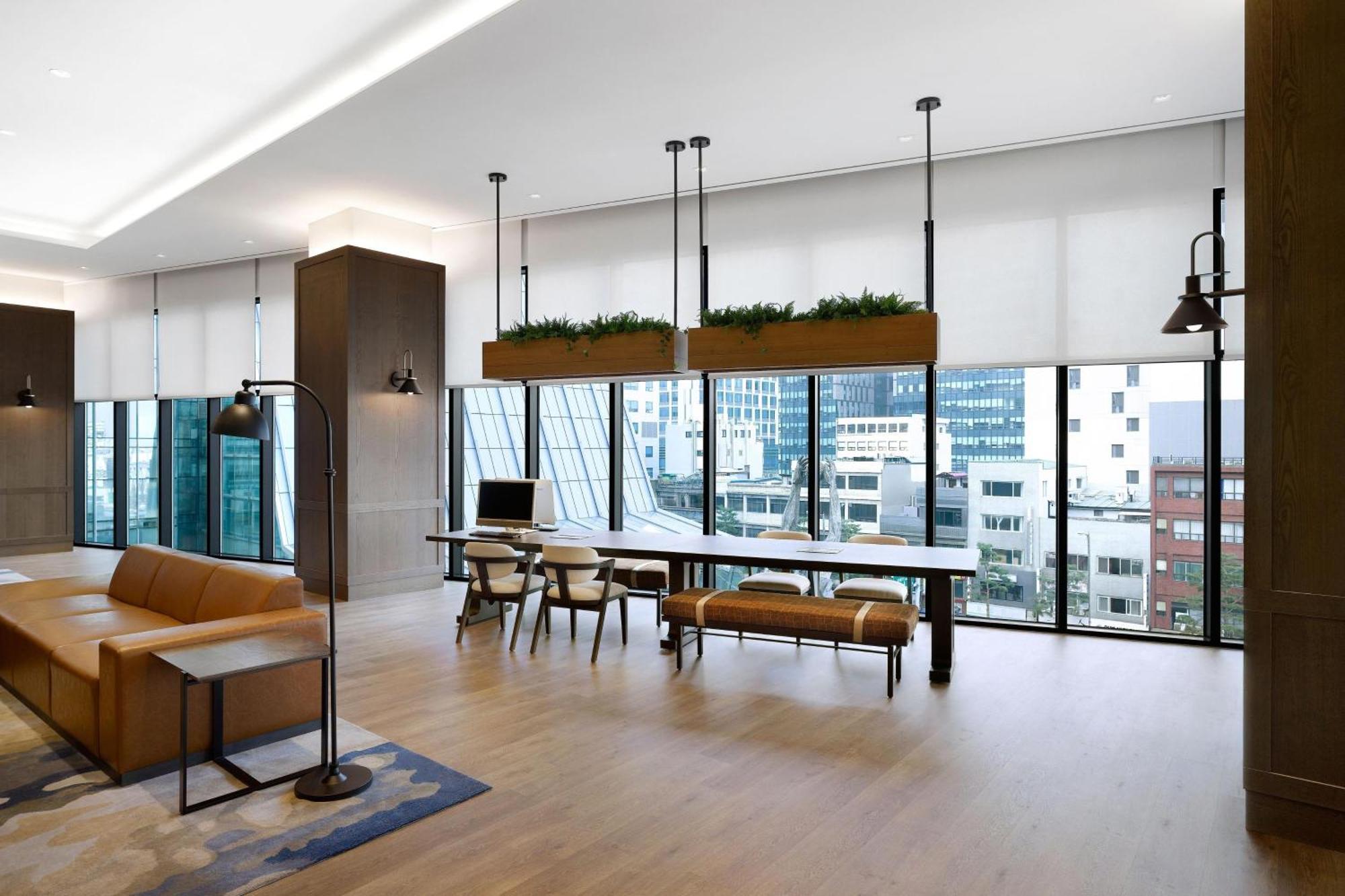 Four Points By Sheraton Josun, Seoul Myeongdong Экстерьер фото